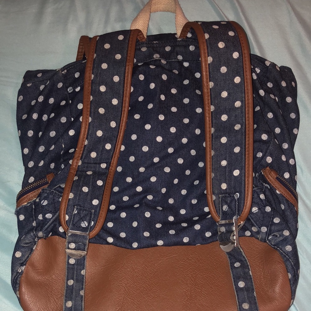 cute used backpack - Picture 2 of 2